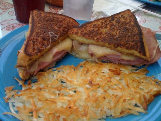 The Besta-wan Pizza House 5